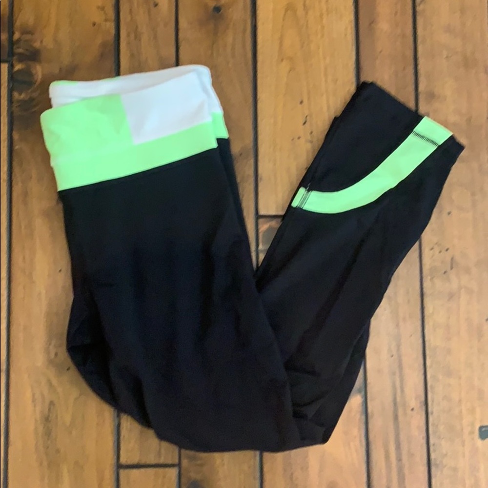 Lululemon capri leggings- black